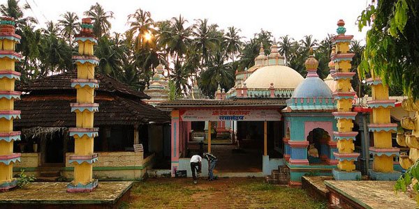 Velneshwar Temple timings