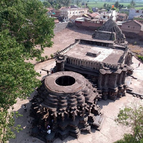 Sculpture of Kopeshwar