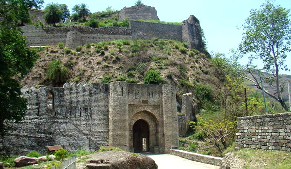 Best time to visit Kangra Fort